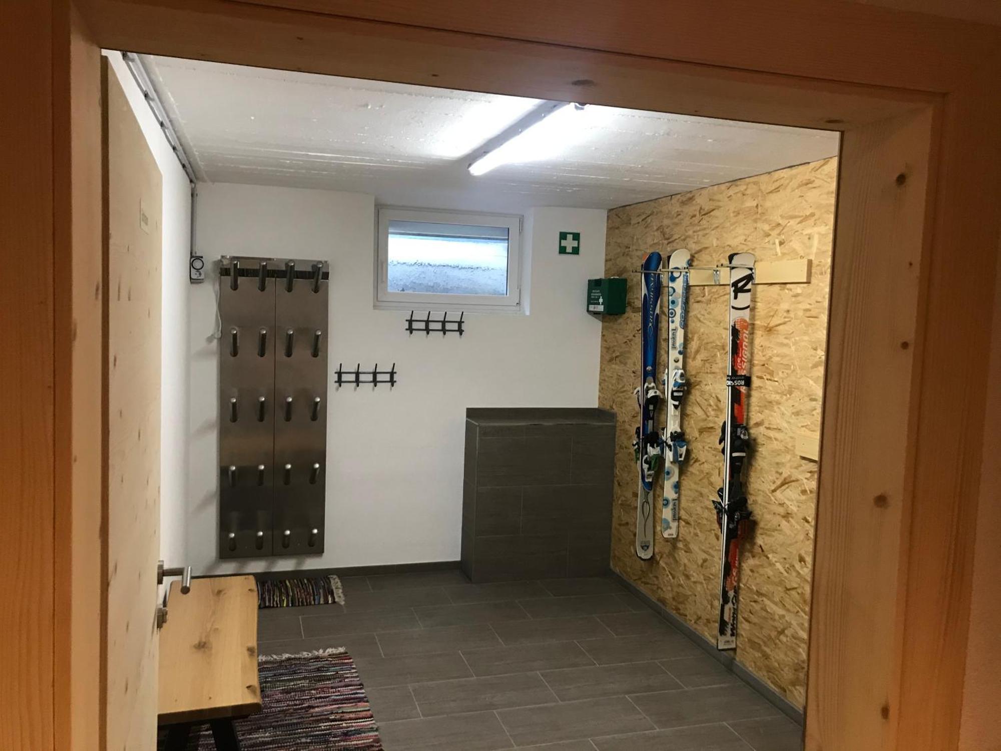 Ferienwohnung Apart Alp Line Mils bei Imst Exterior foto
