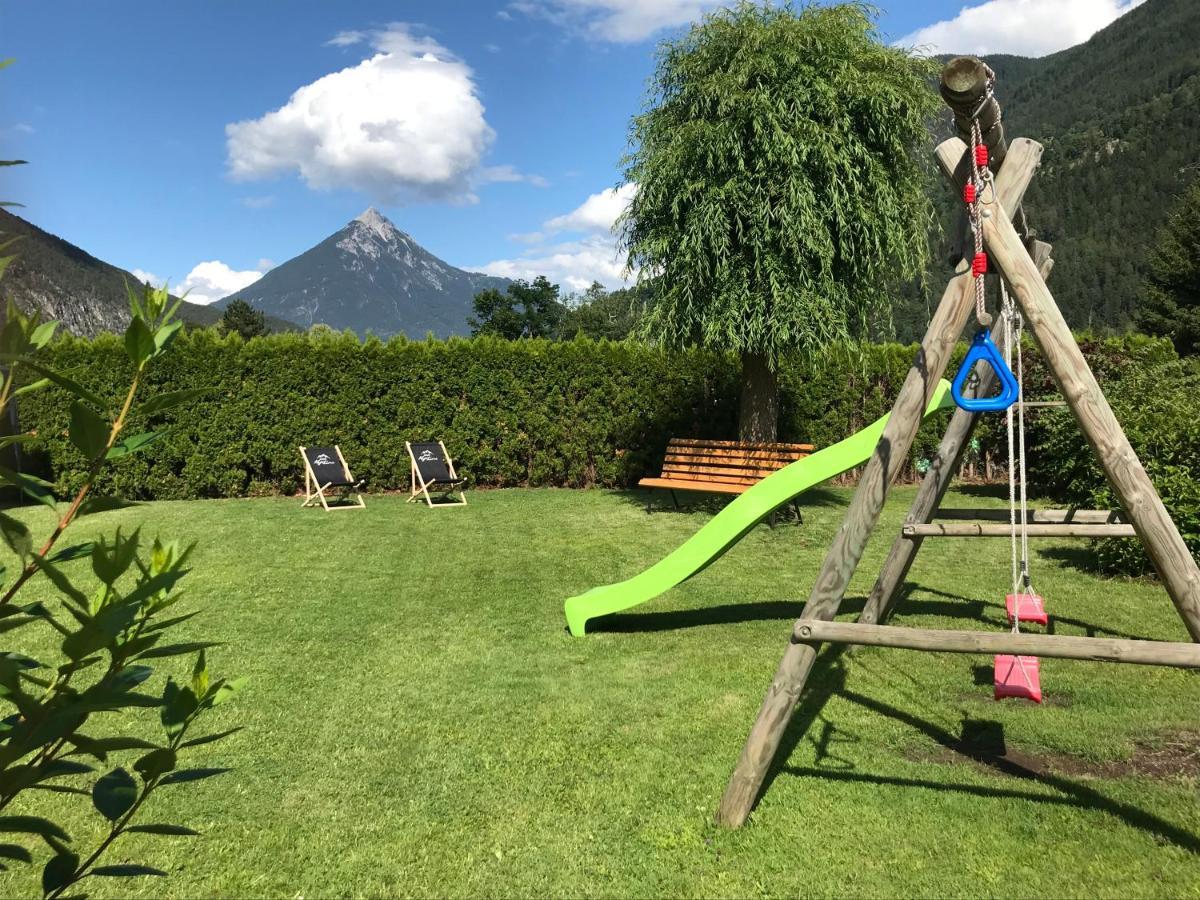 Ferienwohnung Apart Alp Line Mils bei Imst Exterior foto