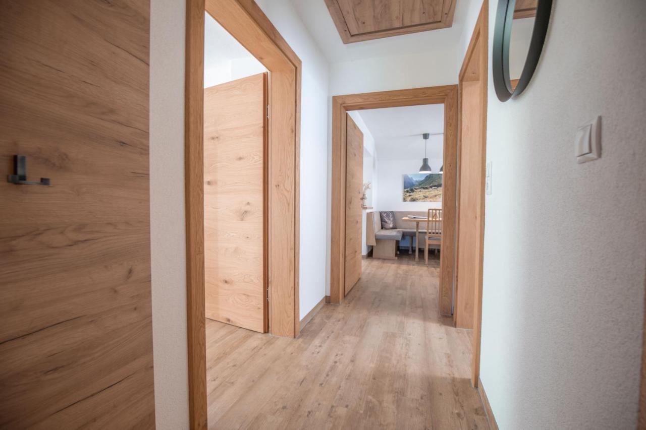 Ferienwohnung Apart Alp Line Mils bei Imst Exterior foto